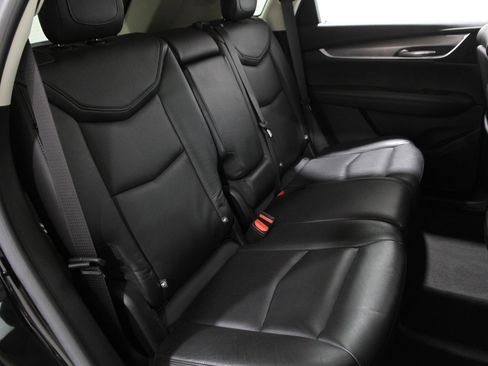 Used 2018 Cadillac XT5 Luxury w/ Driver Awareness Package image 20