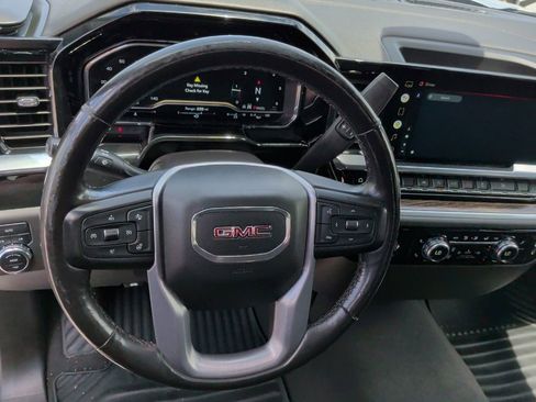 Used 2022 GMC Sierra 1500 Elevation AWD/4WD image 16