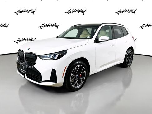 Used 2025 BMW X3 xDrive30i w/ Premium Package image 1