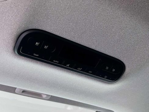 New 2026 Hyundai Palisade Limited image 16