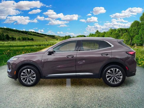 Used 2025 Buick Envision Preferred AWD/4WD image 3