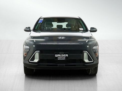 Used 2024 Hyundai Kona SE AWD/4WD image 8