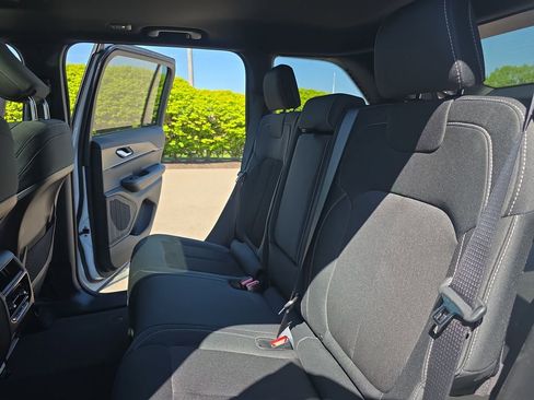 New 2026 Jeep Grand Cherokee Laredo X AWD/4WD image 14