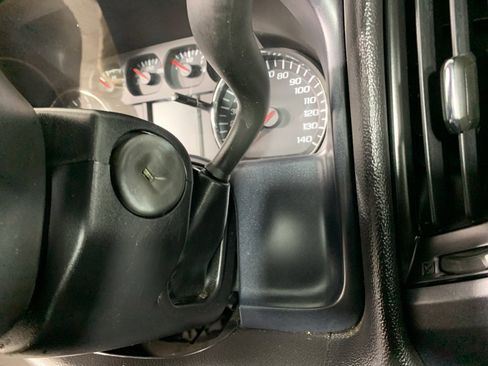 Used 2015 Chevrolet Silverado 1500 W/T w/ WT Fleet Convenience Package image 18