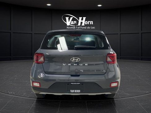 New 2026 Hyundai Venue SE FWD image 6