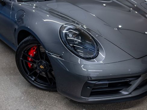 Certified 2024 Porsche 911 Targa 4 GTS AWD/4WD image 17