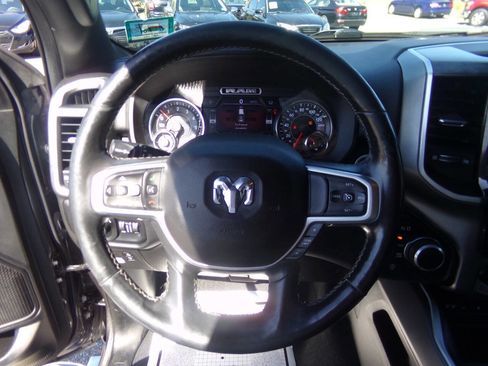 Used 2019 RAM 1500 Big Horn AWD/4WD image 29