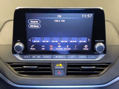Used 2020 Nissan Altima 2.5 S FWD image 25