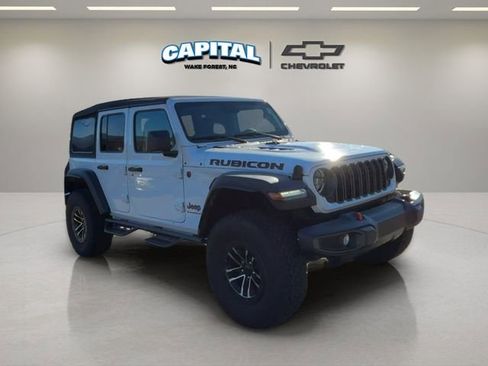 Used 2024 Jeep Wrangler Unlimited Rubicon w/ XTREMEE 35" Tire Package image 7