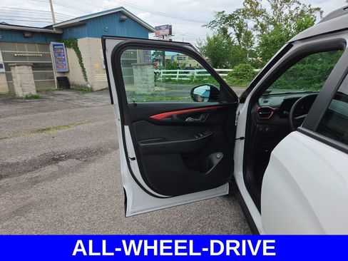 Used 2026 Chevrolet TrailBlazer RS w/ Convenience Package AWD/4WD image 19