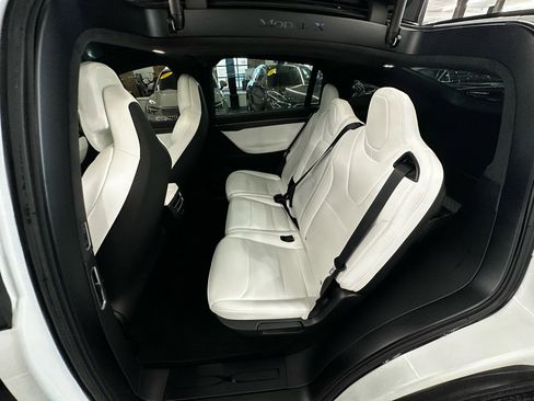 Used 2017 Tesla Model X 75D image 15