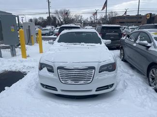Used 2014 Chrysler 300 S video 2