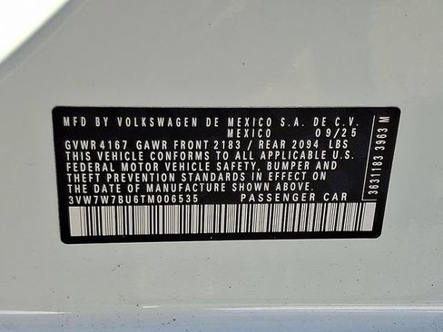 Used 2026 Volkswagen Jetta SE FWD image 27