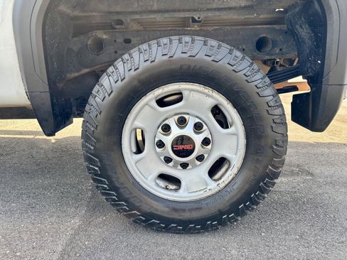 Used 2022 GMC Sierra 2500 Pro w/ Convenience Package AWD/4WD image 23