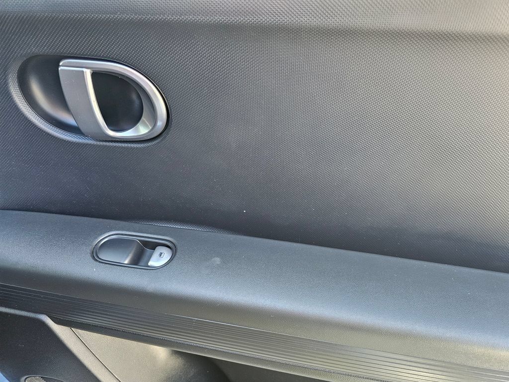Certified 2024 Hyundai Ioniq 5 SE RWD image 12