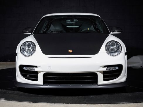 Used 2011 Porsche 911 GT2 RS image 16