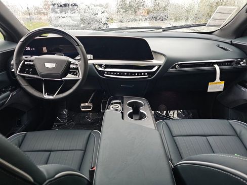 New 2026 Cadillac Lyriq Signature Sport image 19