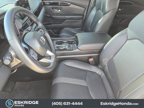 Certified 2025 Honda Pilot EX-L image 13