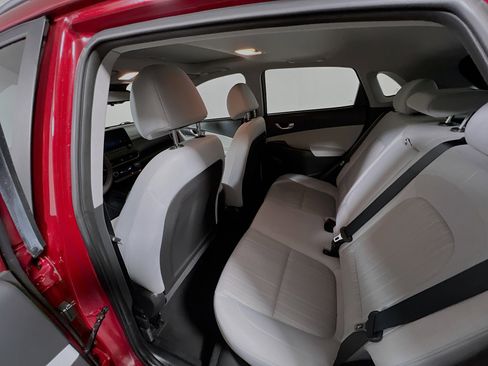 Used 2023 Hyundai Kona SEL w/ Convenience Package image 29