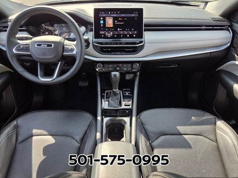Used 2025 Jeep Compass Limited AWD/4WD image 13