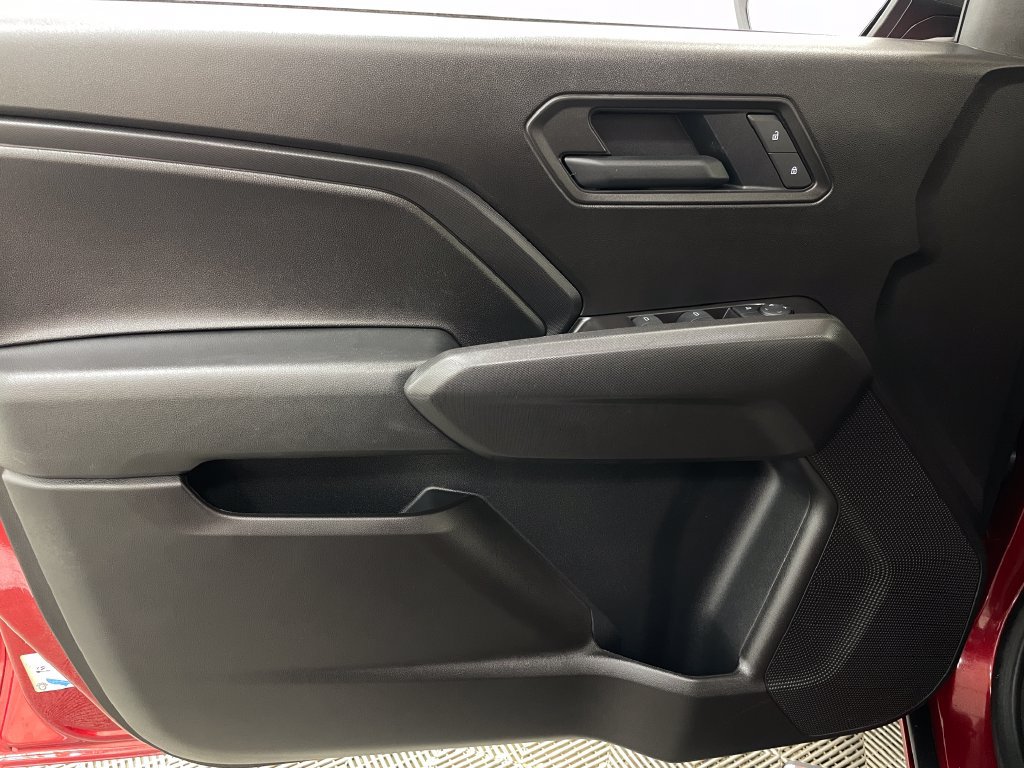 Certified 2025 Chevrolet Colorado W/T AWD/4WD image 25