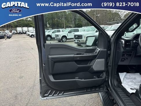 Certified 2023 Ford F150 Lariat w/ Equipment Group 502A High image 19