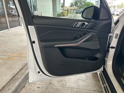 Used 2024 BMW X5 xDrive40i image 48