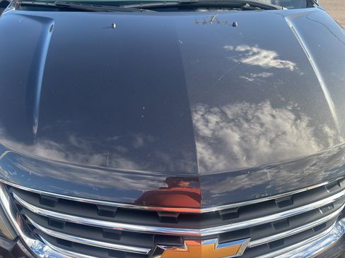 Used 2017 Chevrolet Traverse Premier image 2