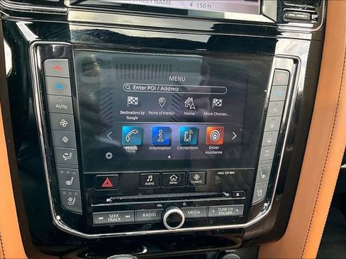 Used 2021 INFINITI QX80 Sensory w/ All-Season Package image 32