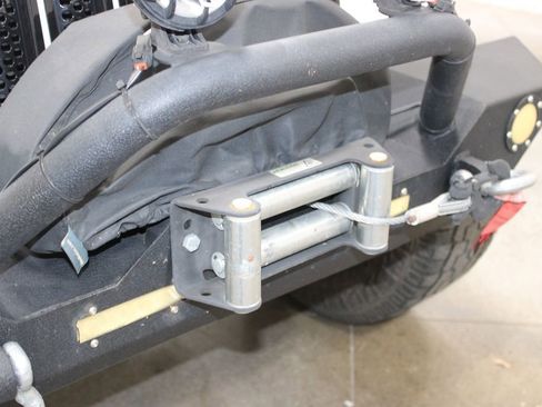 Used 2014 Jeep Wrangler Sport AWD/4WD image 14