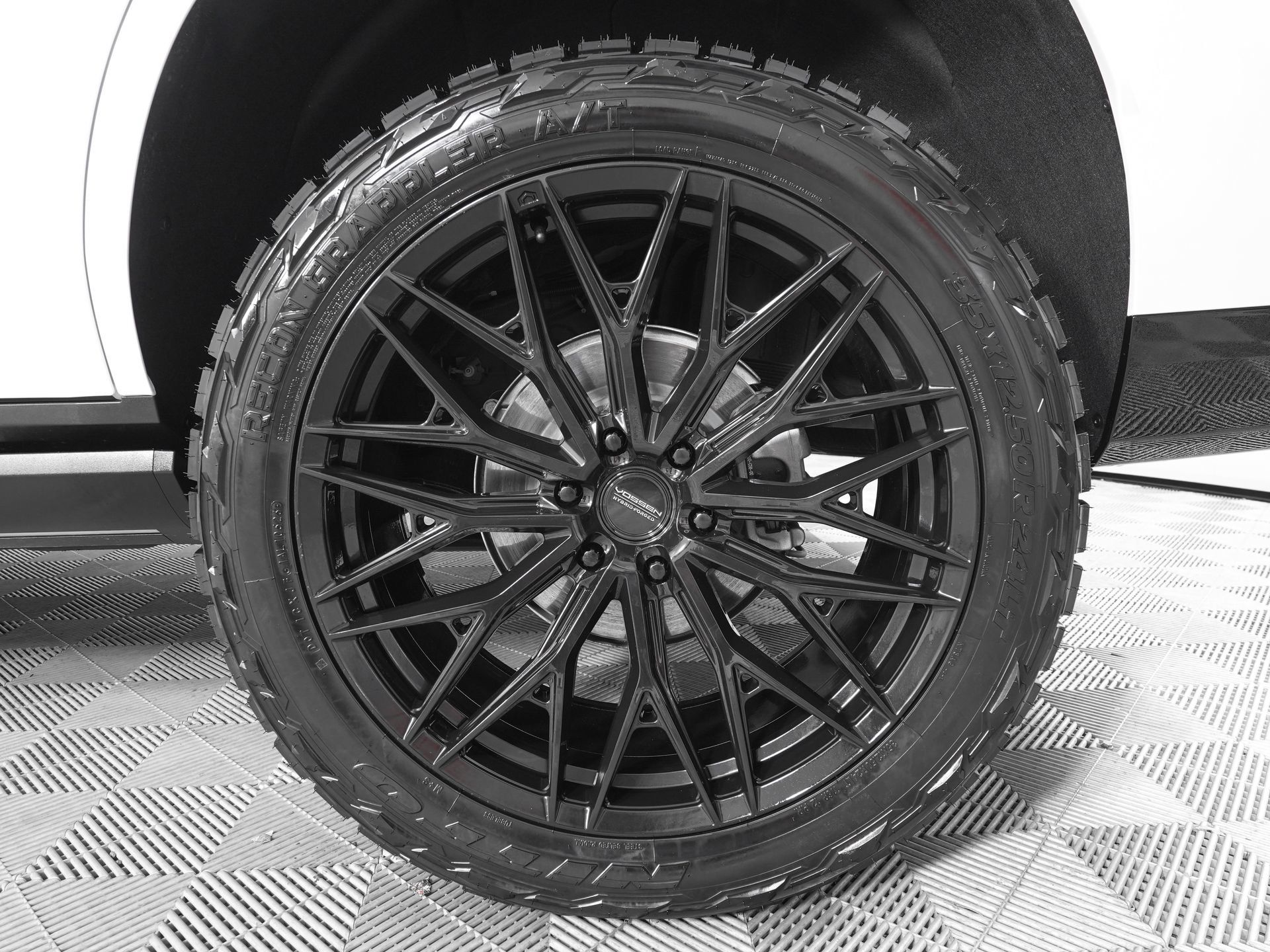 Used 2026 Cadillac Escalade Sport w/ Touring Package AWD/4WD image 35