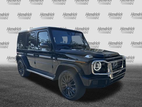 Used 2023 Mercedes-Benz G 550 image 2