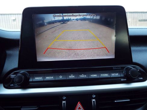 Used 2019 Kia Forte LXS image 15