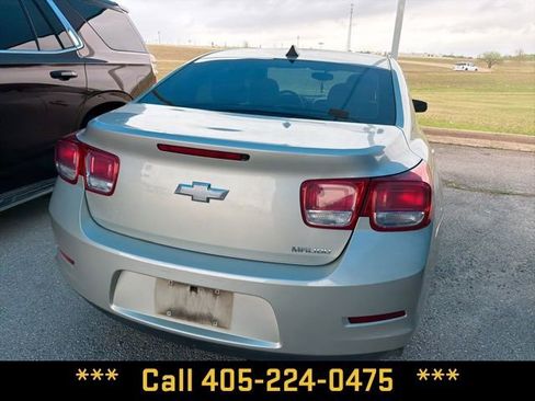 Used 2013 Chevrolet Malibu LS image 18