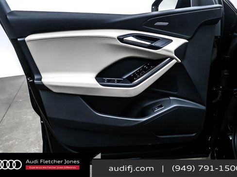 Used 2025 Audi Q6 e-tron Premium Plus w/ Premium Plus image 21