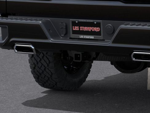 New 2026 Chevrolet Silverado 1500 Custom Trail Boss w/ LPO, Dark Essentials Package AWD/4WD image 14