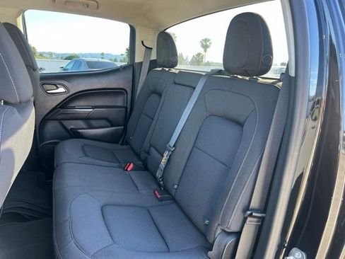 Used 2022 Chevrolet Colorado LT w/ Safety Package RWD image 19