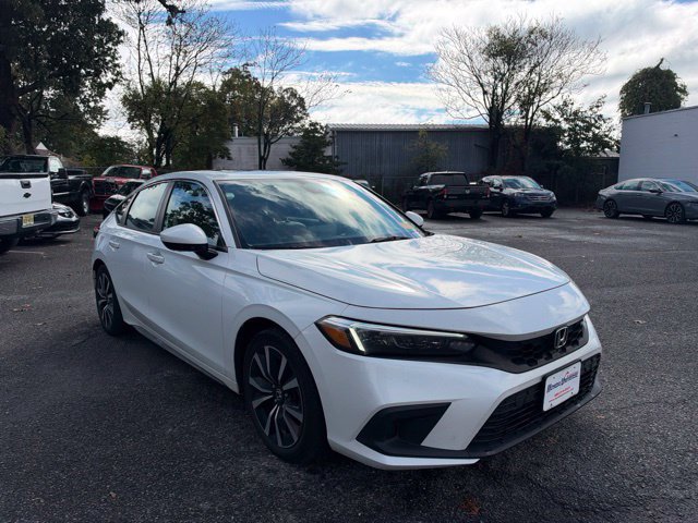 Used 2024 Honda Civic EX-L image 4