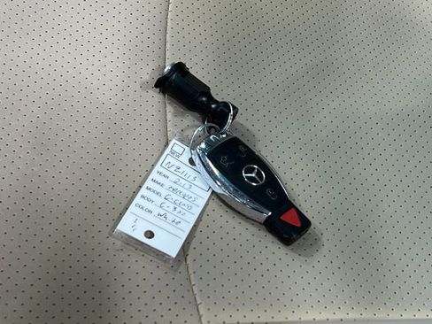 Used 2013 Mercedes-Benz C 300 4MATIC Sedan image 37