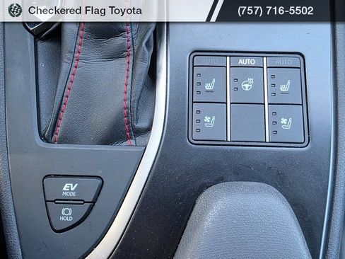 Used 2023 Lexus UX 250h F Sport image 21