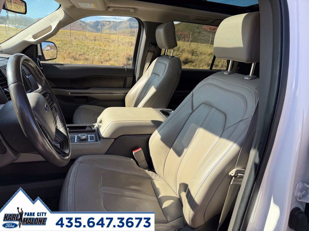 Used 2018 Ford Expedition Limited w/ Equipment Group 302A AWD/4WD image 14