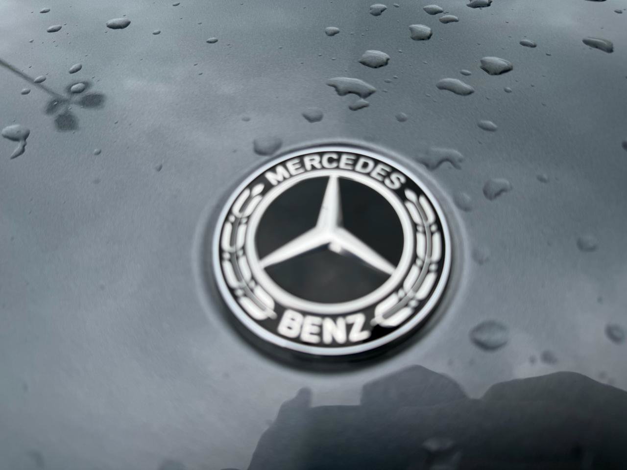 Used 2018 Mercedes-Benz GLS 550 4MATIC image 9