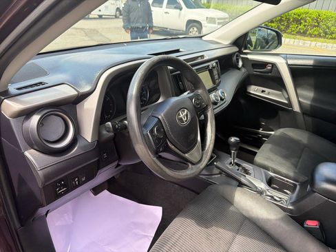 Used 2017 Toyota RAV4 LE w/ All Weather Liner Package AWD/4WD image 18