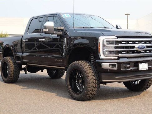 Used 2024 Ford F350 Platinum AWD/4WD image 7