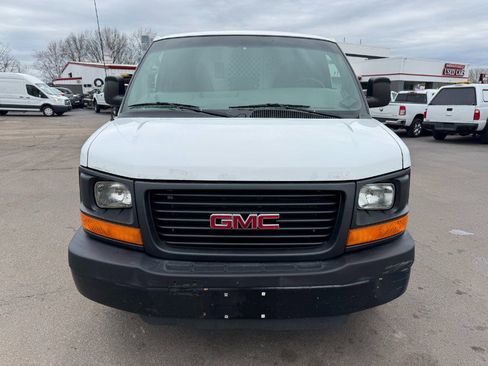 Used 2015 GMC Savana 2500 image 8