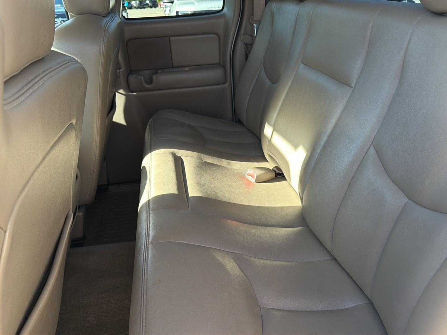 Used 2004 GMC Sierra 1500 SLT w/ Safe And Sound Package AWD/4WD image 22