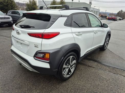 Used 2018 Hyundai Kona Limited image 15