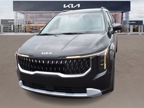 New 2026 Kia Carnival EX image 7
