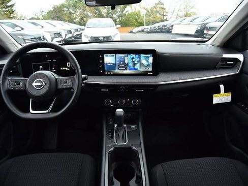 New 2026 Nissan Kicks S image 8