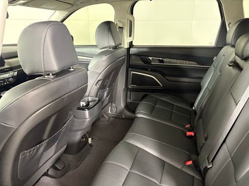 New 2025 Kia Telluride EX image 41